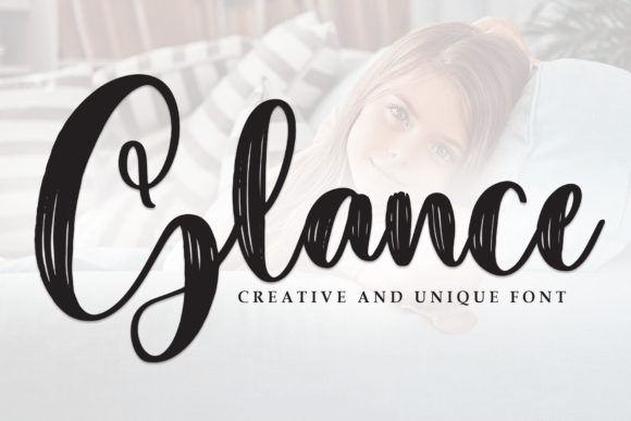 Glance: Elevate Your Projects with This Handwritten Font